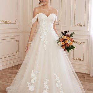 Sophia Tolli Macie Style Y22058